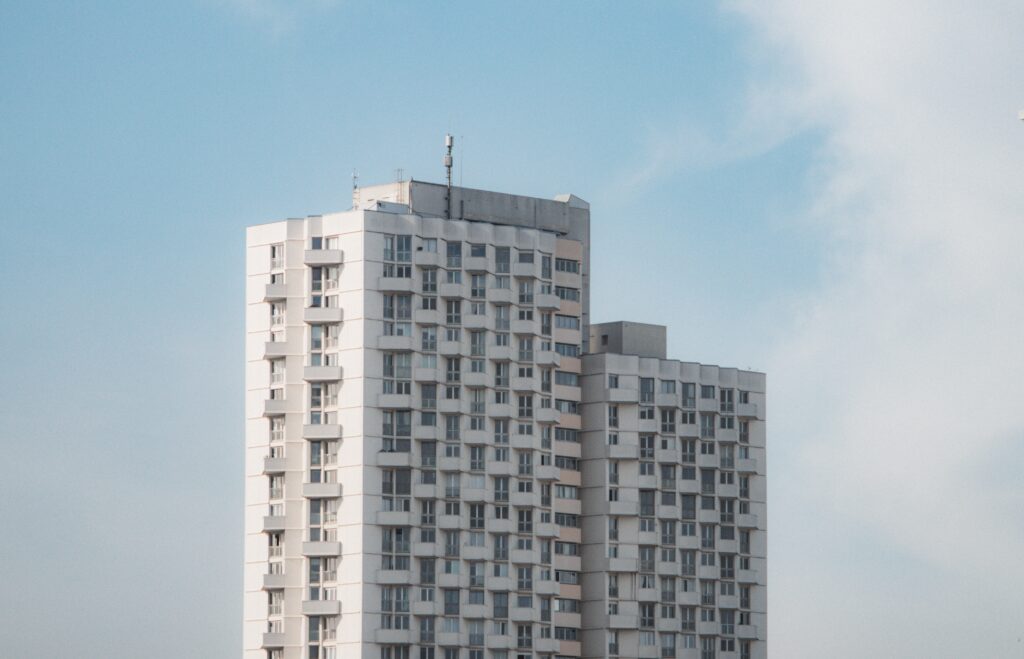Quelles sont les certifications environnementales et numériques ? Comment les obtenir ? CYRISEA vous explique tout.